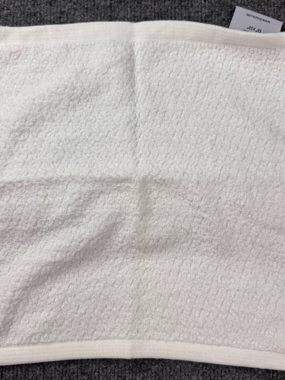 Dosaze White Face Towel Washcloth 13" x 13" Cotton Blend Textured Soft